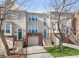 7656 Blueberry Hill Ln, Ellicott City, MD 21043