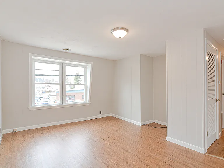 270-286 Washington St #282 — Photo 10