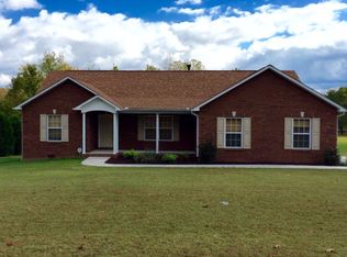 3186 Mine Lick Creek Rd, Cookeville, TN 38501