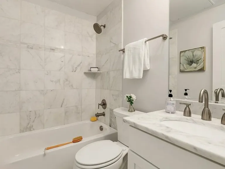 1700 Euclid St NW #A1 — Photo 8