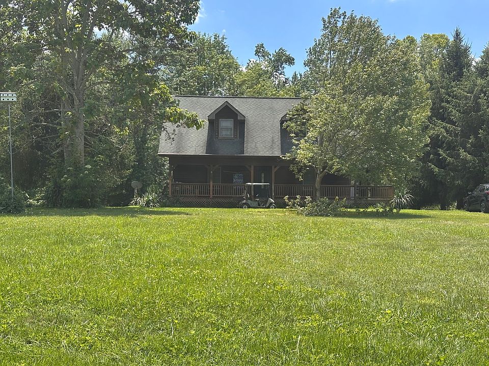 1st image of 80 Deer Farm Rd