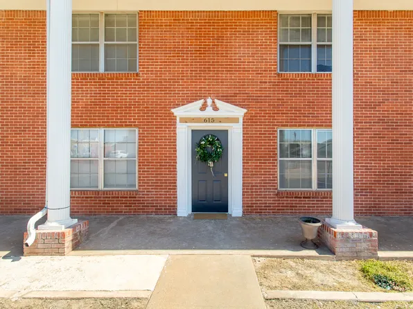 615 S Hayes St #3, Enid, OK 73703