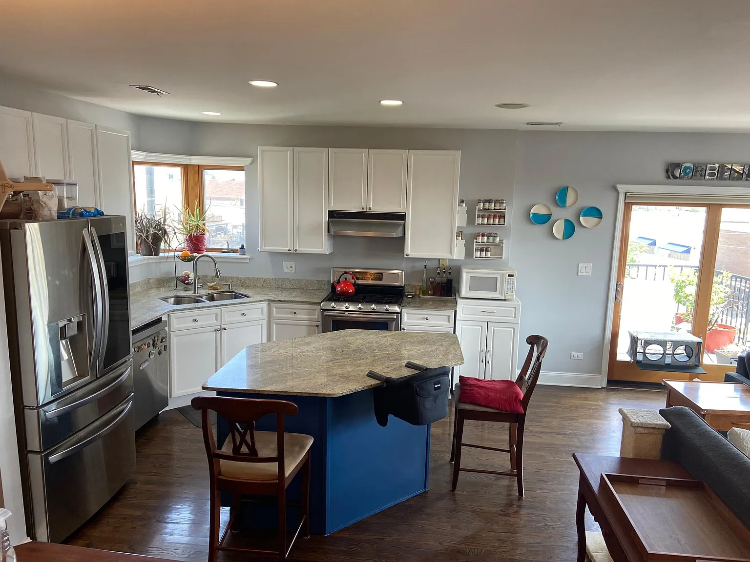 2 bed, 1500 sqft, $3,400 — Photo 2
