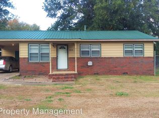 2110 Finley St SW, Jacksonville, AL 36265
