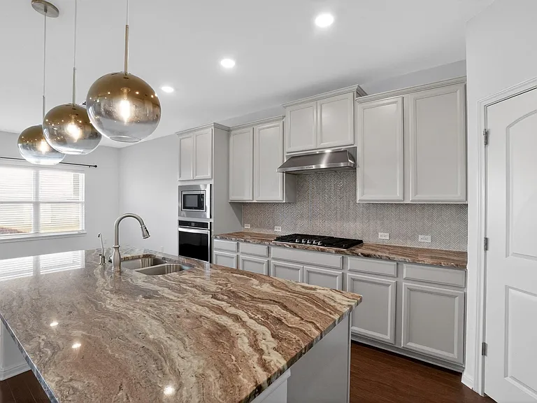 108 Meadow Wood Cv — Photo 4