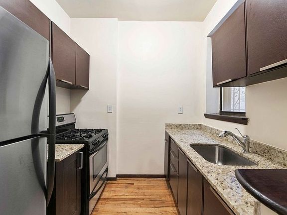 4th image of 969 Columbus Ave #4D