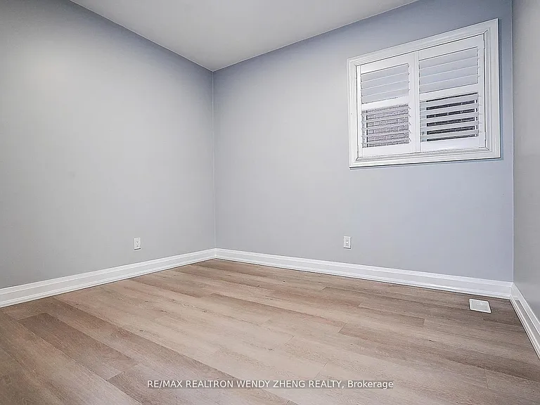 175 Grace St #1-3 — Photo 12