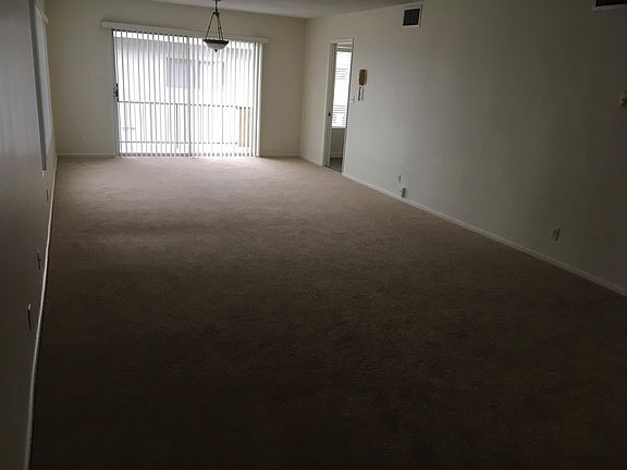 3rd image of 400 S Mentor Ave APT 102