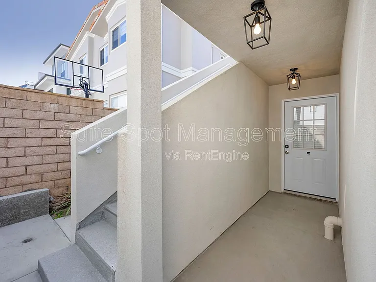 308 N Catalina Ave #6 — Photo 4