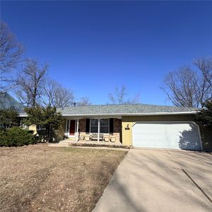 3022 Alleghany Dr NE, Cedar Rapids, IA, 52402