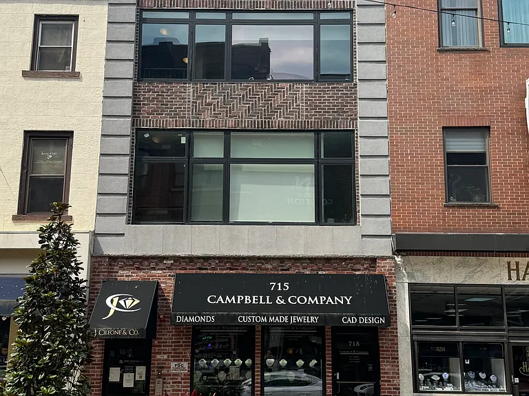 715 Sansom St #2F — Photo 10