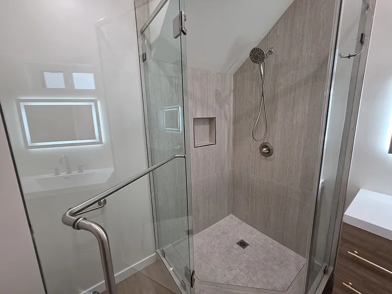 6746 Ben Ave — Photo 31