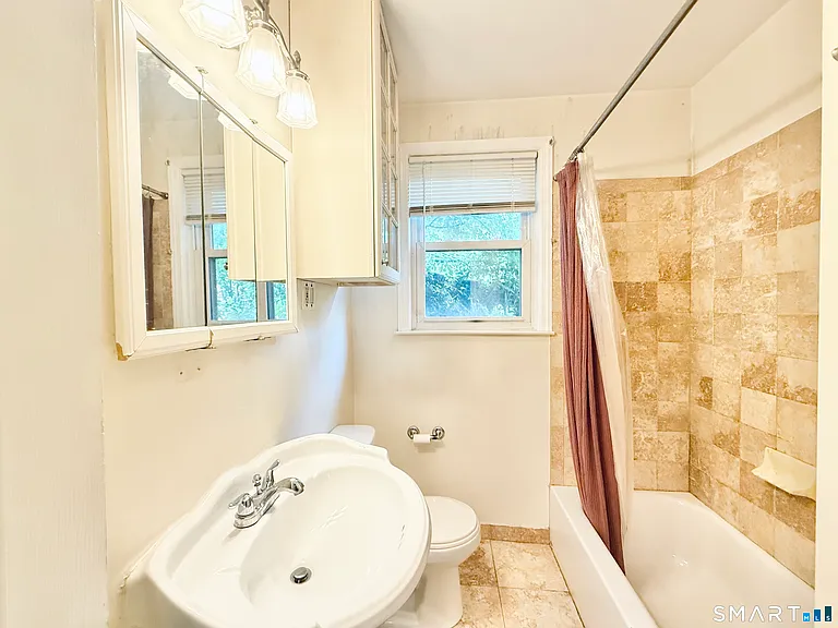 112 Ochsner Pl — Photo 26