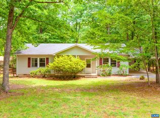 56 Riverside Dr, Palmyra, VA 22963