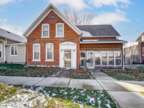 409 Perry St, Wapakoneta, OH 45895