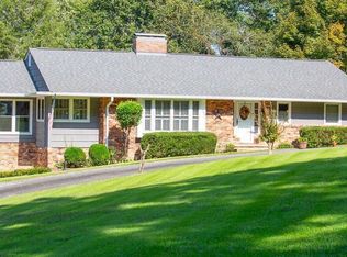 188 Hillendale Dr, Toccoa, GA 30577