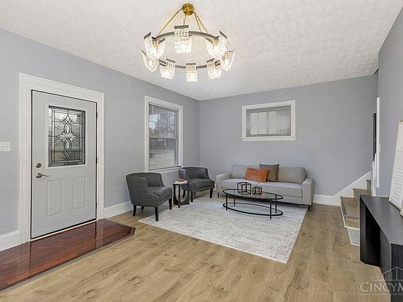 5th image of 4458 W 8th St