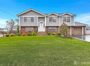 118 Arlington Ave, South Plainfield, NJ