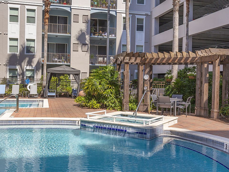 Cortland Uptown Altamonte Apartment Rentals Altamonte Springs, FL