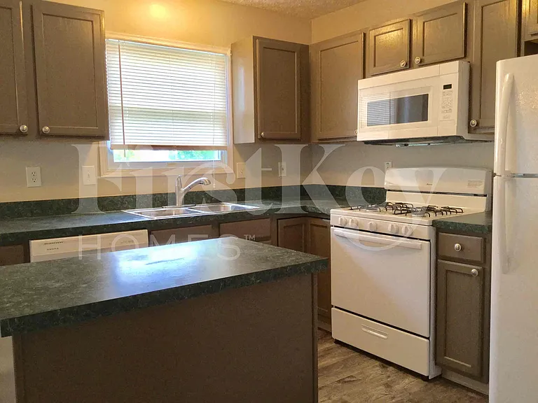 208 Galloway Ridge Dr — Photo 9