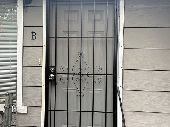 3rd image of 307 California St #B