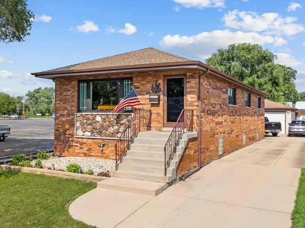 2333 Trumbull Ave, River Grove, IL 60171