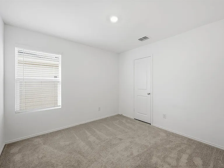 6739 Coulter Dr — Photo 12