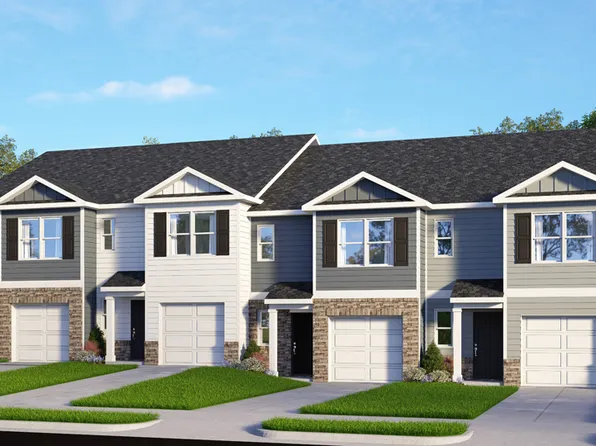 252 Maddox Dr, Aberdeen, NC 28315