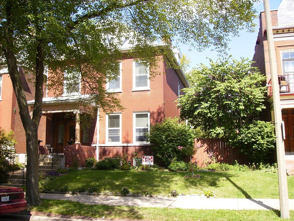 3-story on 127x50 lot
