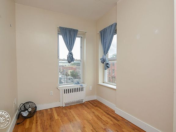 5th image of 636 Saint Marks Ave #33X