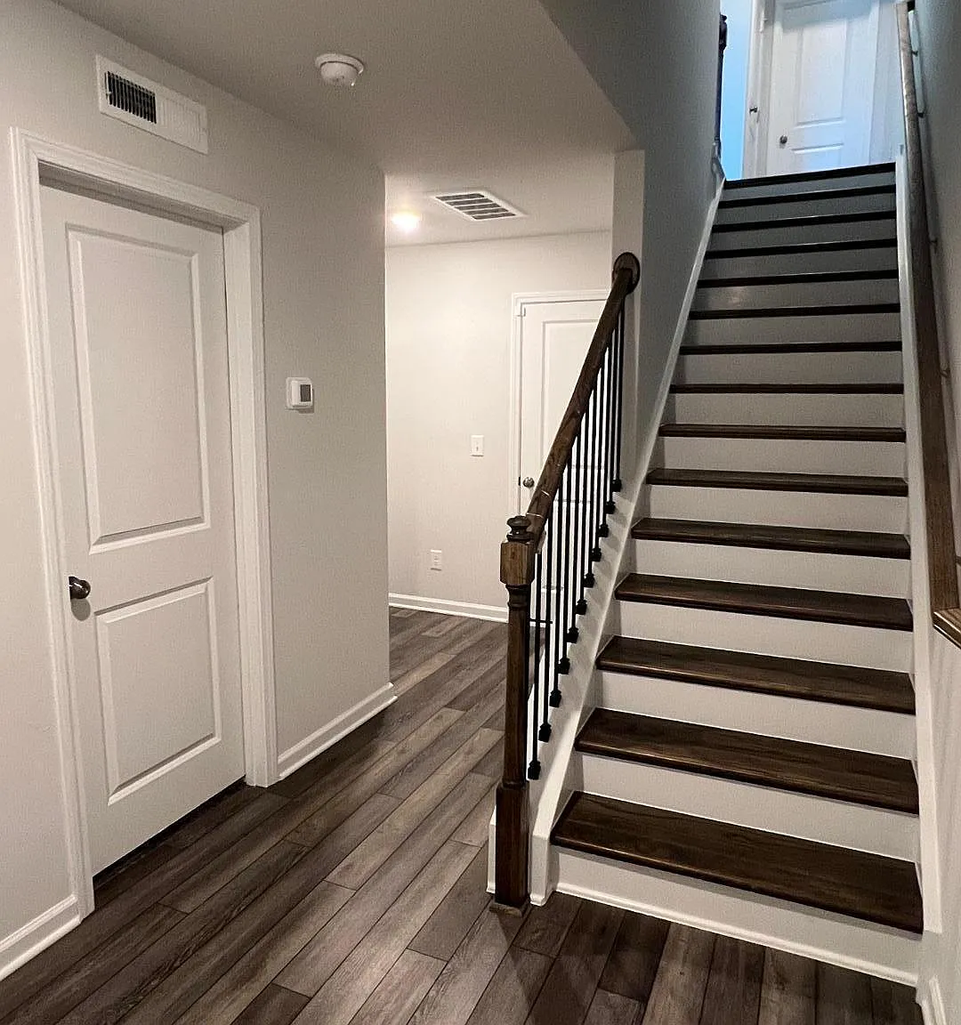 4 bed, 3.5 bath, 2179 sqft, $2,250 — Photo 2