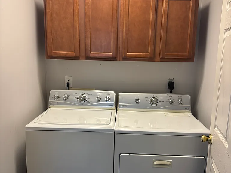 610 Vista Cir — Photo 18