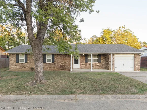 103 Granny St, Roland, OK 74954