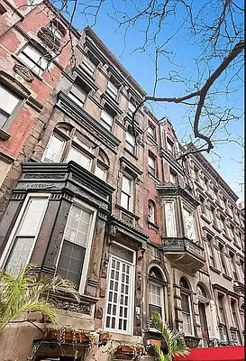 Rented by Douglas Elliman | media 13