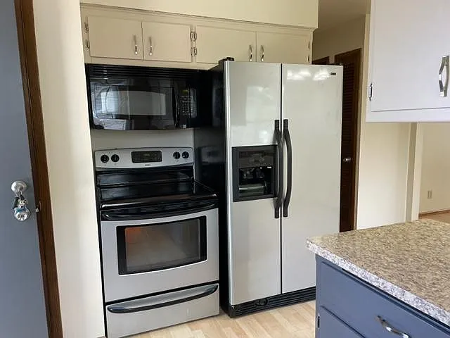 1832 Oakdale Dr — Photo 9