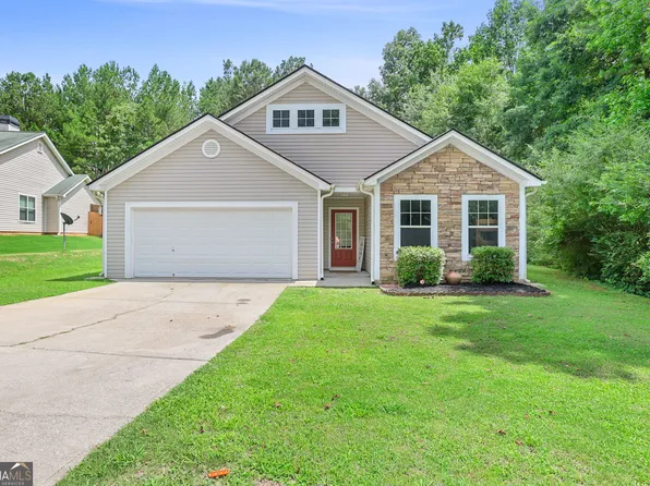 107 Meadowbrook Ln, Grantville, GA 30220