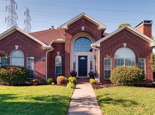 2102 Buckskin Cir, Carrollton, TX 75006