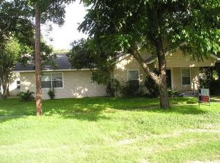 404 5th St, Valley Mills, TX 76689