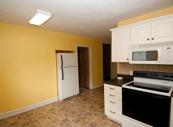 3rd image of 133 Jordon St