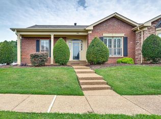 9143 Sawyer Brown Rd, Nashville, TN 37221