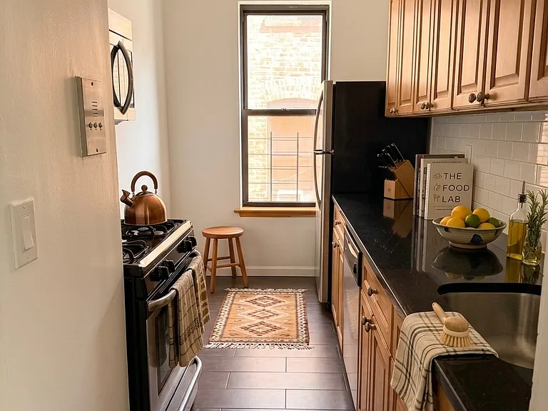 630 W 172nd St #33 — Photo 9