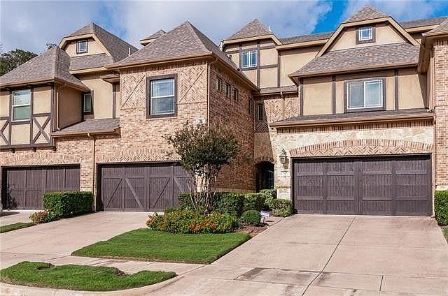 1st image of 926 Brook Forest Ln