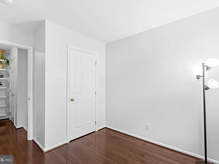 43116 Autumnwood Sq — Photo 15