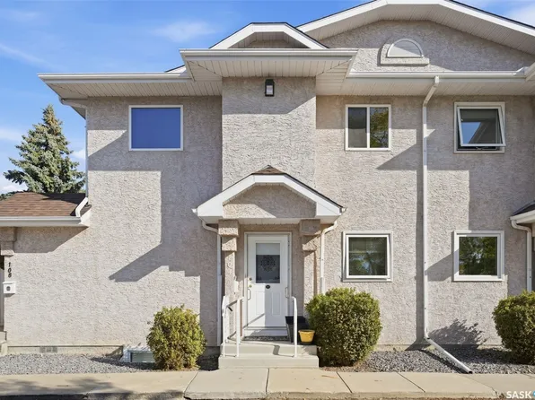 280 Heritage Way #104, Saskatoon, SK S7H 5R2