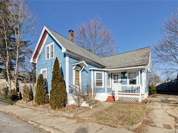 9 Mayo Street, Windham, CT 06226