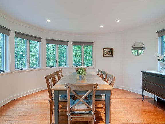 8 Person Dining Room