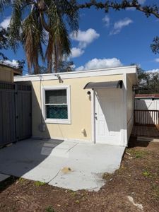 1810 E Poinsettia Ave, Tampa, FL, 33612