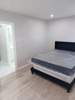 Rented by Virtual Real Estate | media 45