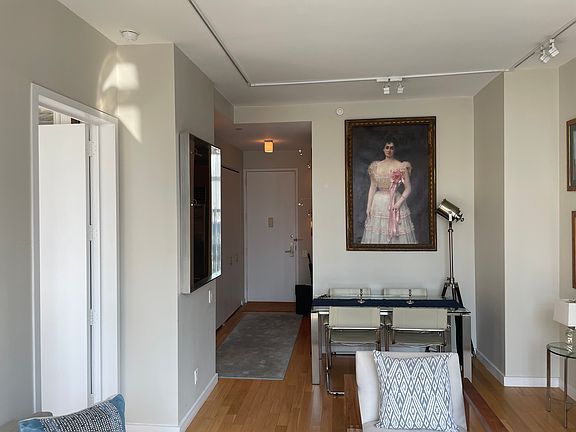 5th image of 325 5th Ave APT 23B