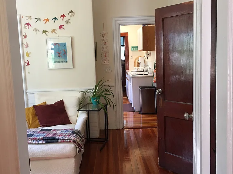 7 Burr St #1 — Photo 23